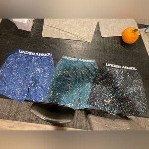 Under Armour Mens shorts size MEDIUM - 3 pair